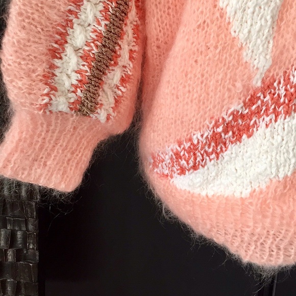 Vintage Hand Knit Sweater - Picture 5 of 5